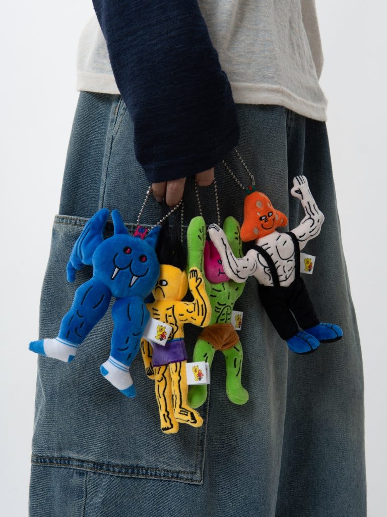 WOODBUDDY “The Heavyweights” Collection / Sculptural Muscle Charms